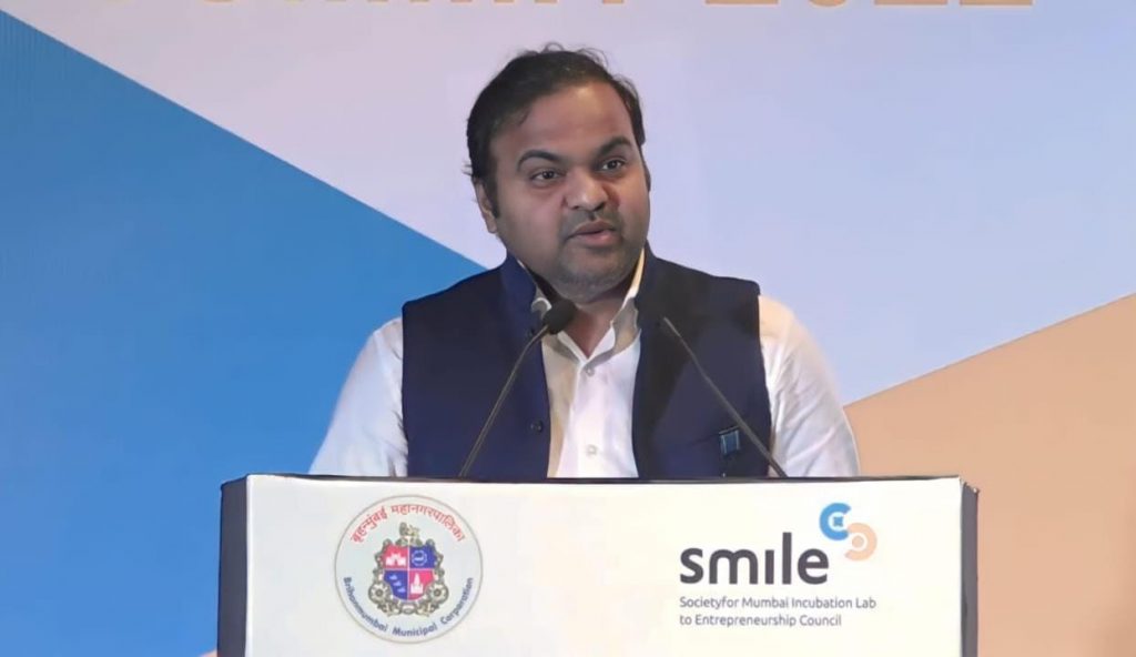 Ketan Mohitkar giving speech at SMILE Innovation Summit 2022