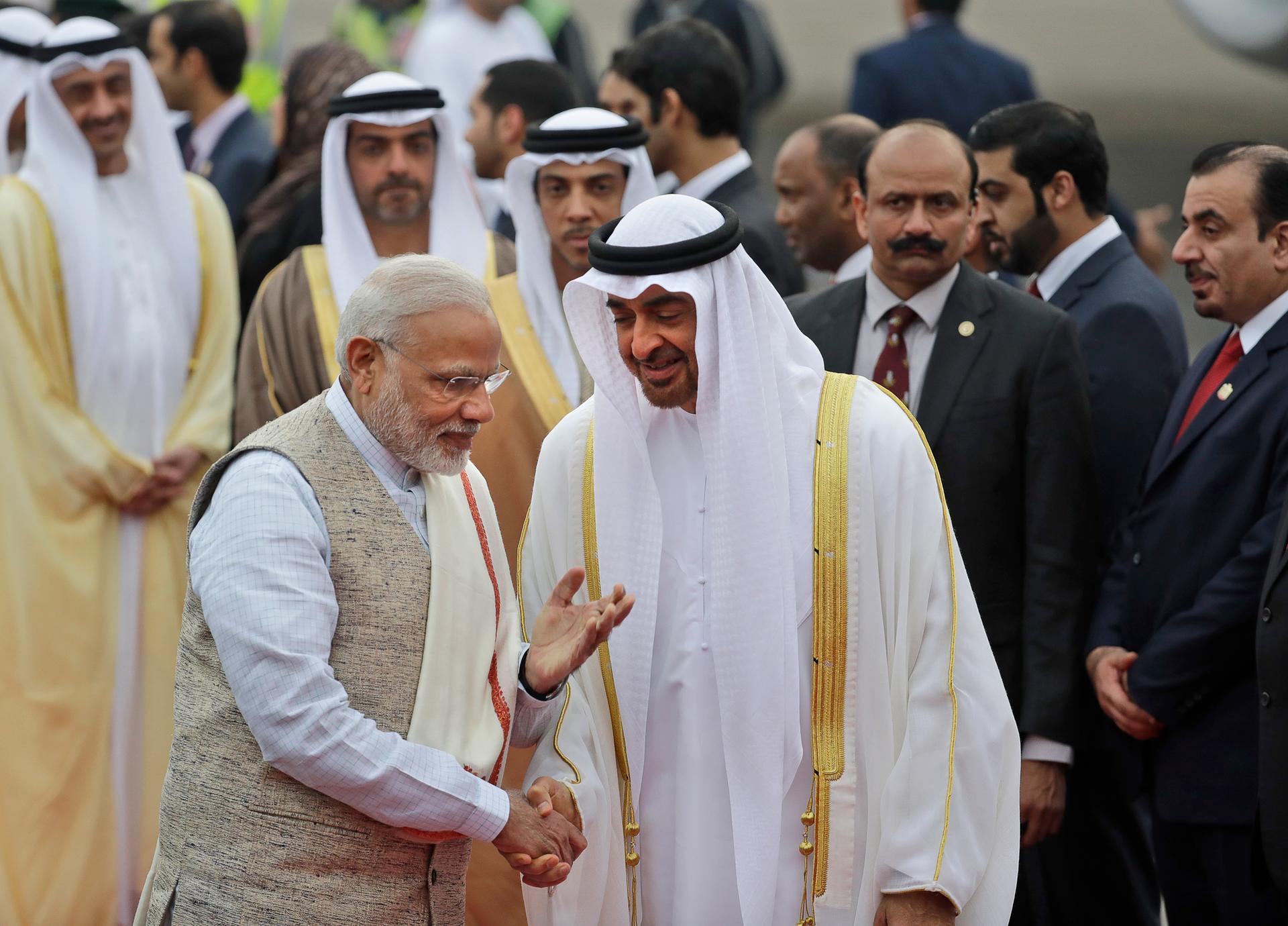 pm modi to visit uae on july 15 (पेरिस)