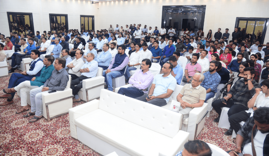 Full House Participation of Innovators at Nagpur Innovators Meet 2024