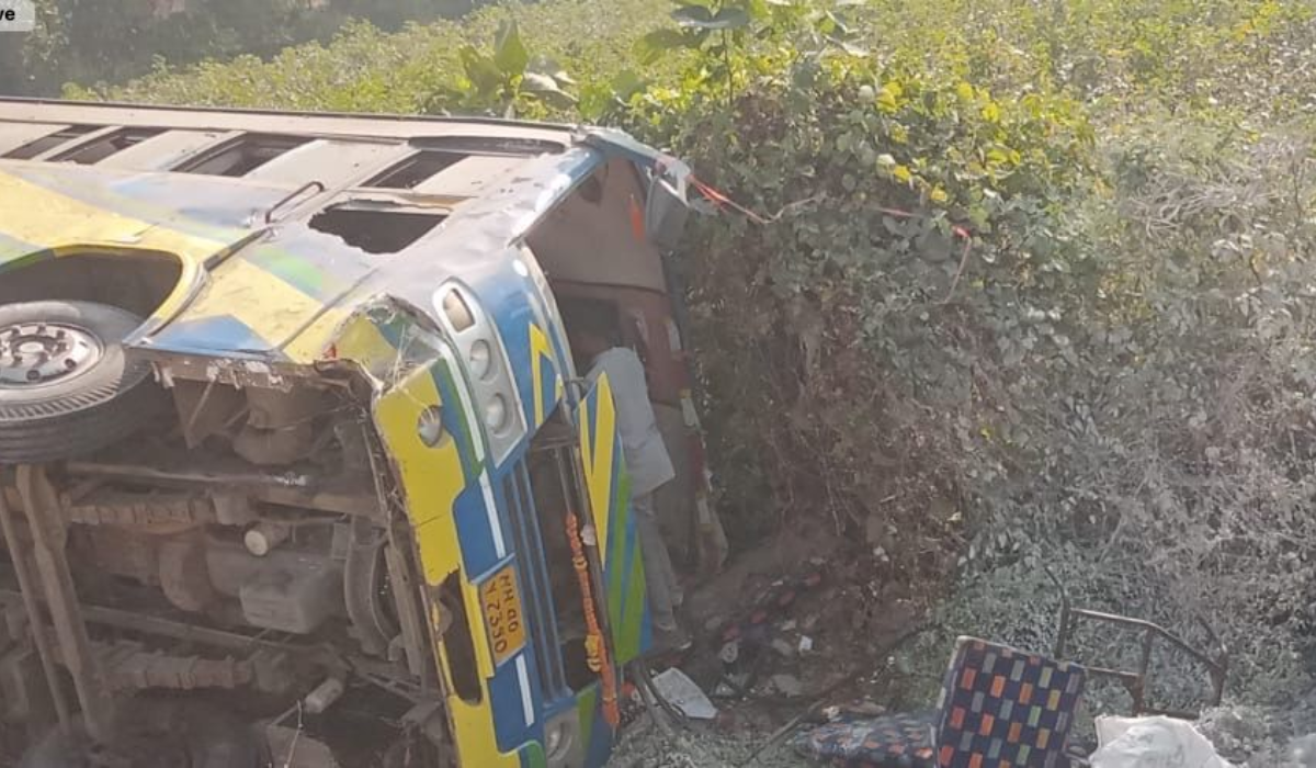 Nagpur: Student killed, several injured as school bus overturns