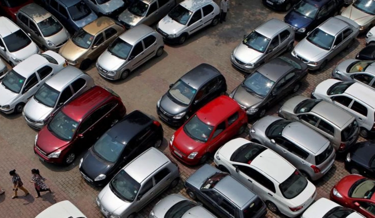 Maharashtra to Enforce 'No Parking, No Car' Rule for Buyers